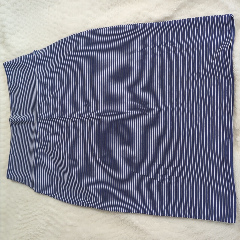 Pencil skirt
